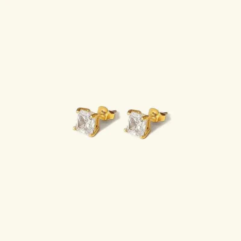 Goldene Ohrringe Stecker