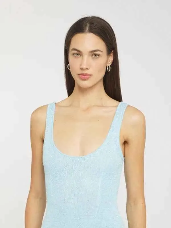 Lumi – Glitzerndes Strickkleid in Maxilänge mit Racerback