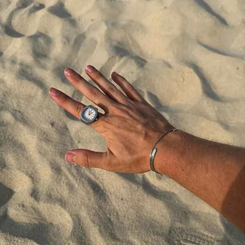 Elegante Touch Ringuhr