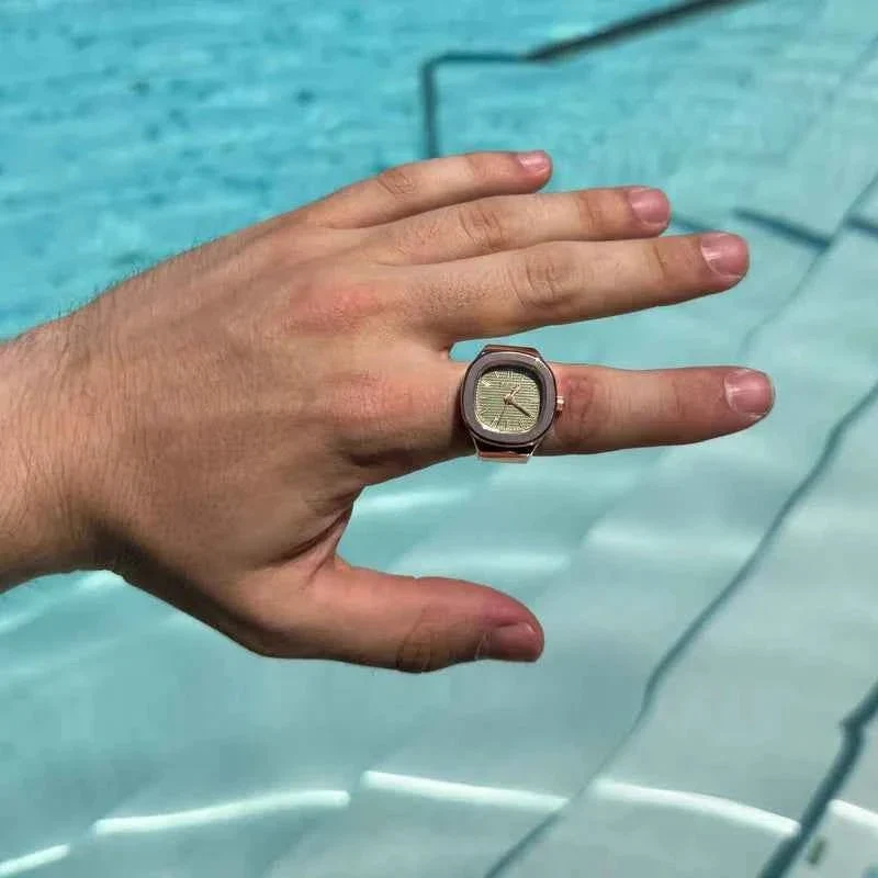 Elegante Touch Ringuhr