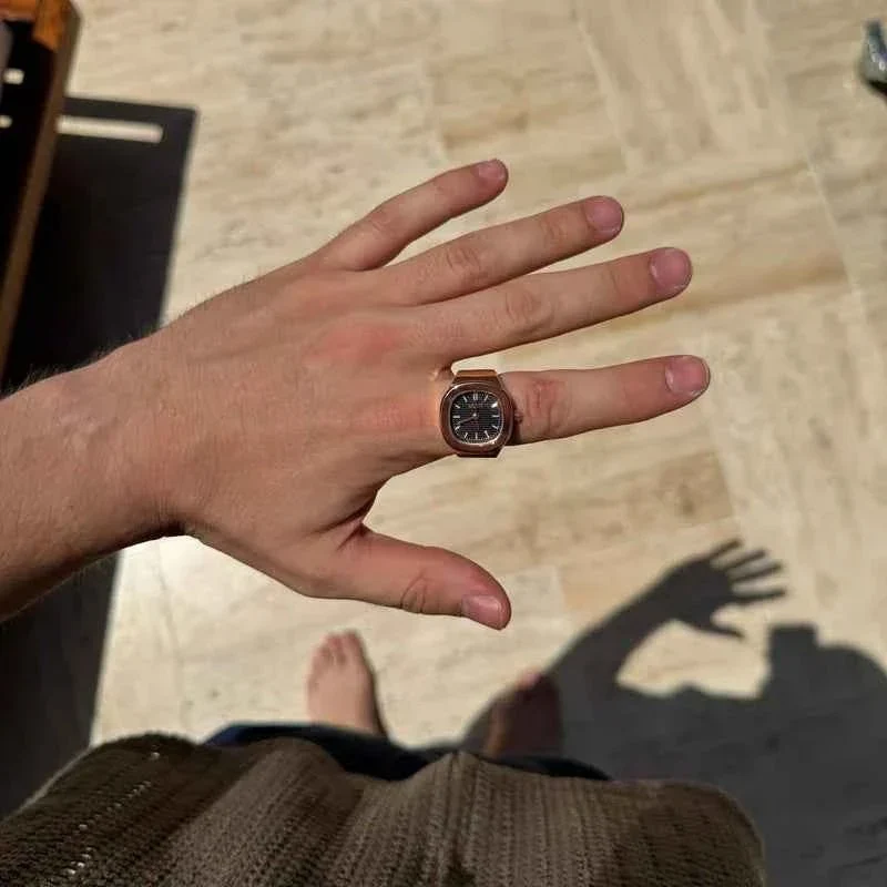 Elegante Touch Ringuhr