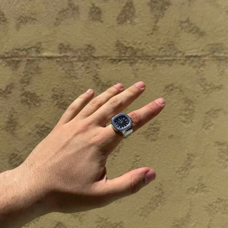 Elegante Touch Ringuhr