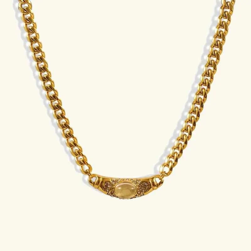 Goldkette Mit Steinen