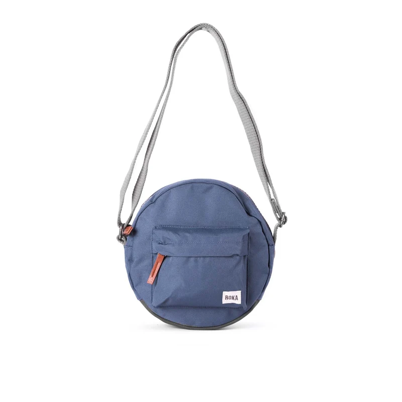 ROKA Paddington B Airforce Kleine Tasche aus recyceltem Canvas