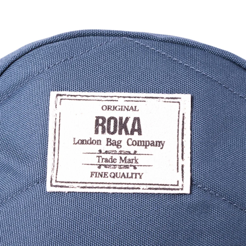 ROKA Paddington B Airforce Kleine Tasche aus recyceltem Canvas