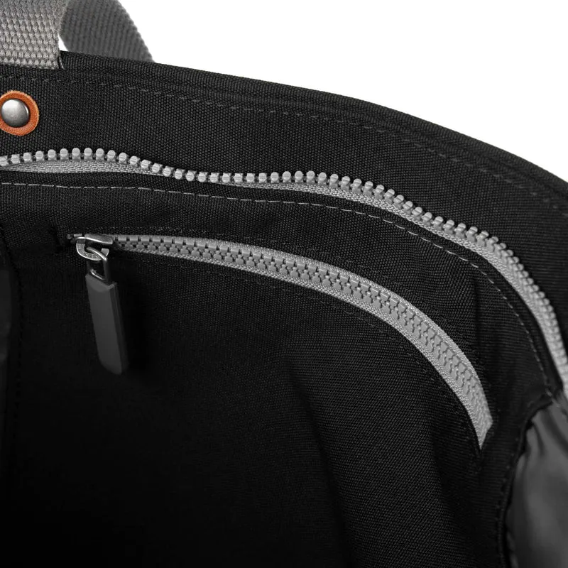 ROKA Trafalgar B Ash recycelte Canvas-Tasche