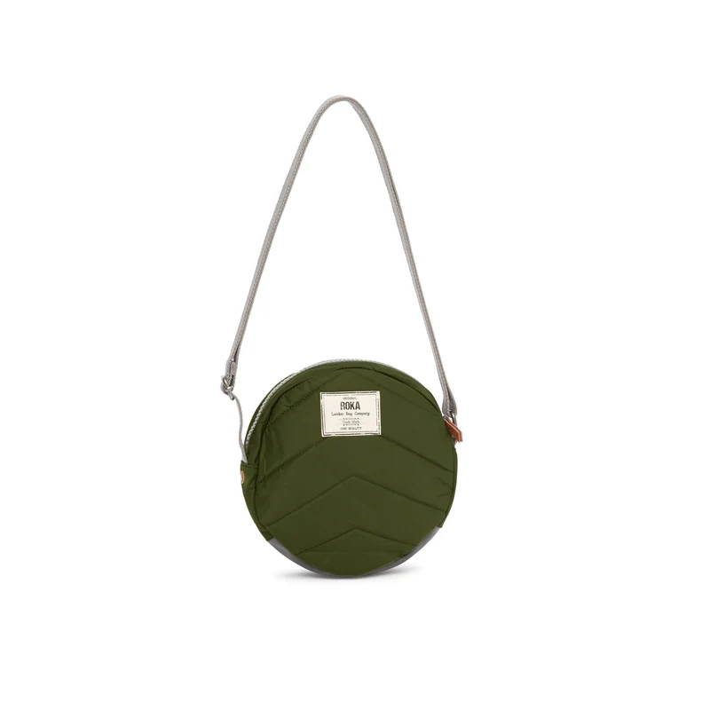 ROKA Paddington B Avocado Kleine Tasche aus recyceltem Nylon