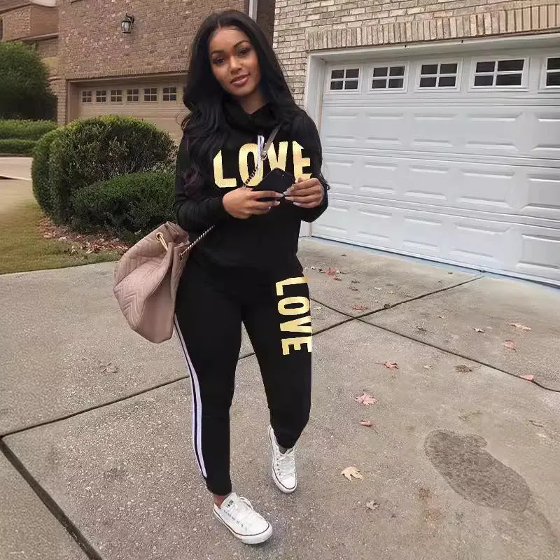 Damen nan sportives Kapuzen-Sweatshirt-Set mit Goldprint und Highwaist-Jogginghose Drune