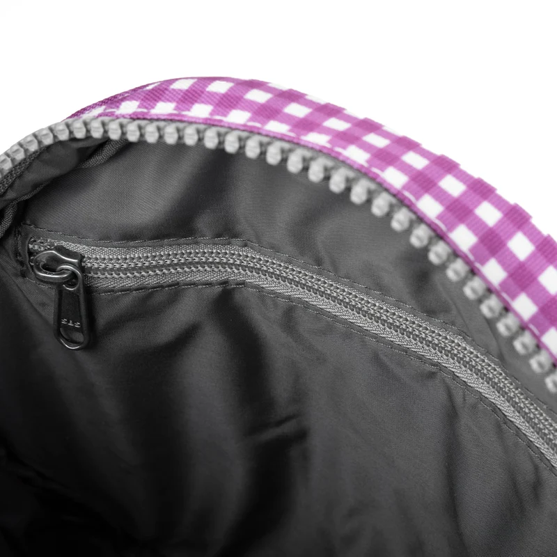ROKA Paddington Kleine Tasche aus recyceltem Canvas mit lila Vichy-Karo