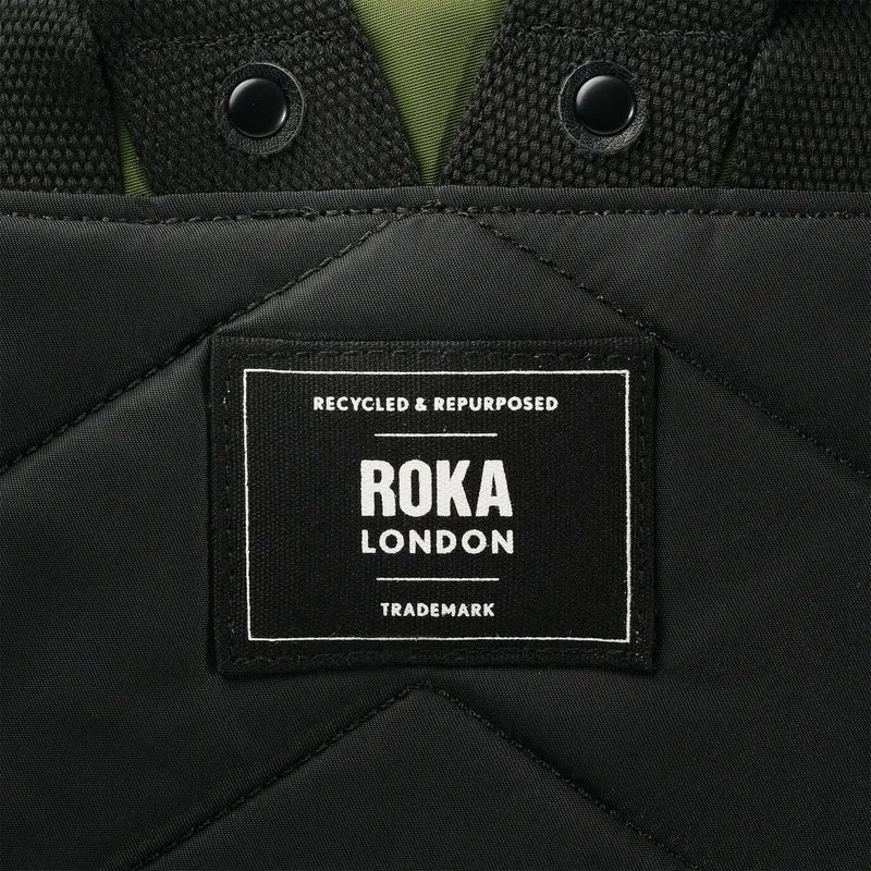 ROKA Kreativer Abfall Canfield B Schwarz / Avocado Kleine Tasche aus recyceltem Nylon