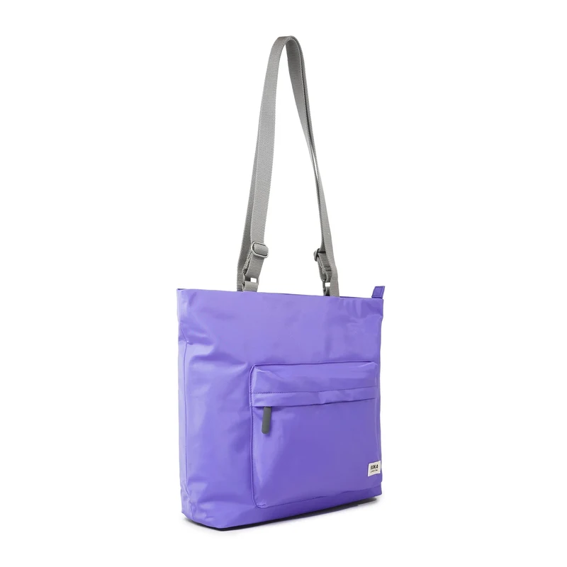 ROKA Trafalgar B Schlichte lila Tasche aus recyceltem Nylon