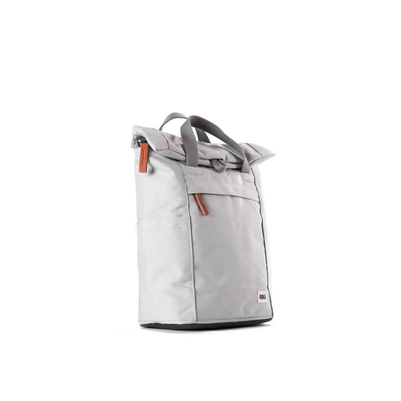 ROKA Finchley Eine kleine Tasche aus recyceltem Canvas von Mist