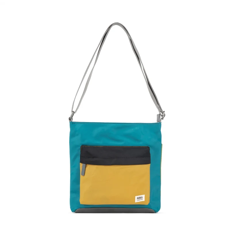 ROKA Kreativer Abfall Kennington B Medium Tasche aus recyceltem Nylon, Edition 6