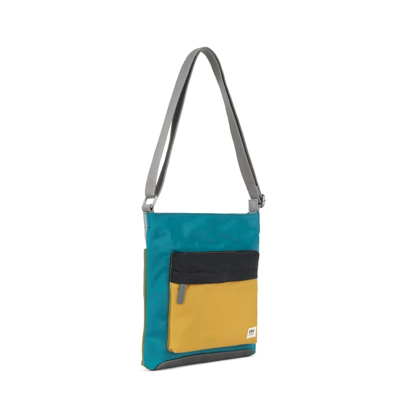 ROKA Kreativer Abfall Kennington B Medium Tasche aus recyceltem Nylon, Edition 6