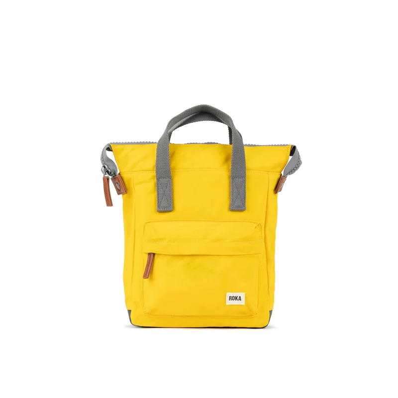 ROKA Bantry B Senffarbene kleine Tasche aus recyceltem Nylon