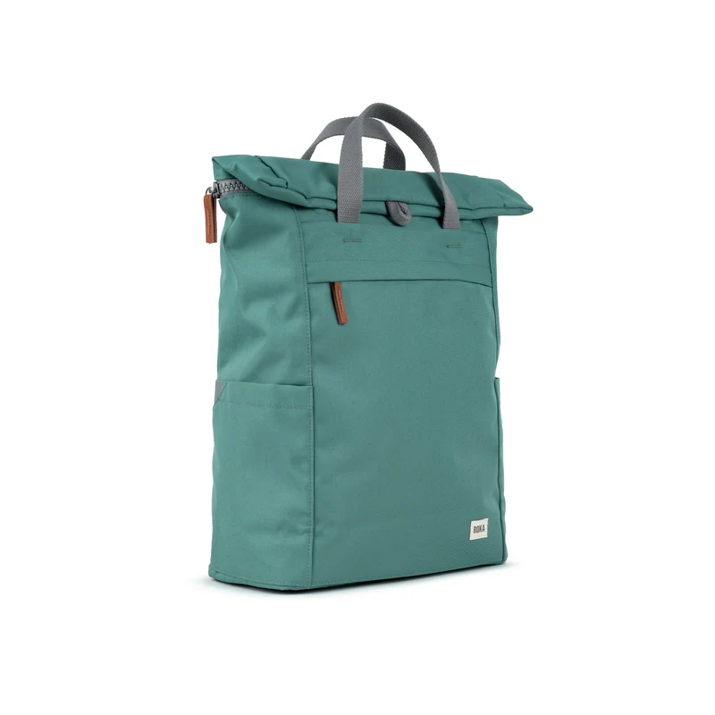 ROKA Finchley Eine große Tasche aus recyceltem Segeltuch von Sage