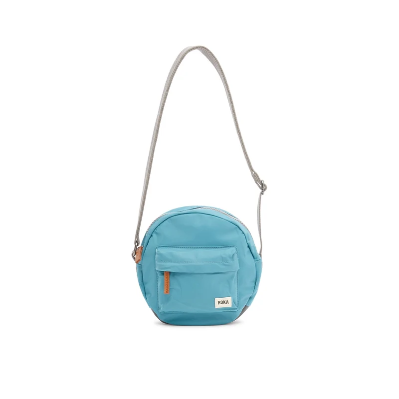 ROKA Paddington B Petrol Kleine Tasche aus recyceltem Nylon