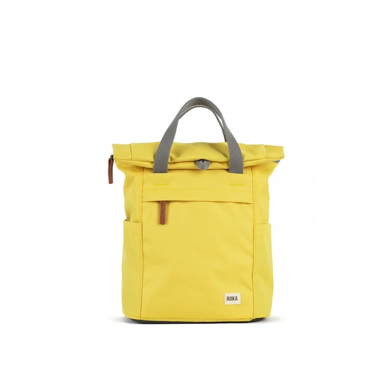 ROKA Finchley Eine kleine Tasche aus recyceltem Canvas in der Farbe Custard