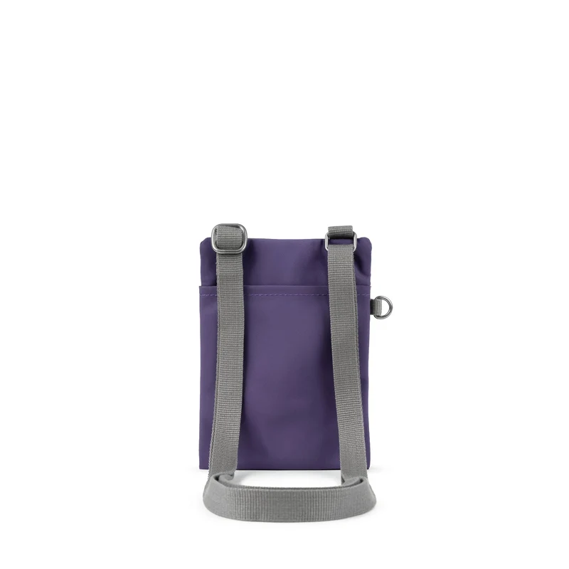 ROKA Chelsea Mulberry-Tasche aus recyceltem Nylon