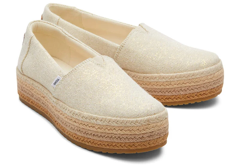 TOMS Plateau-Espadrille „Valencia“ für Damen – Dunkles, natürliches Metallic-Leinen