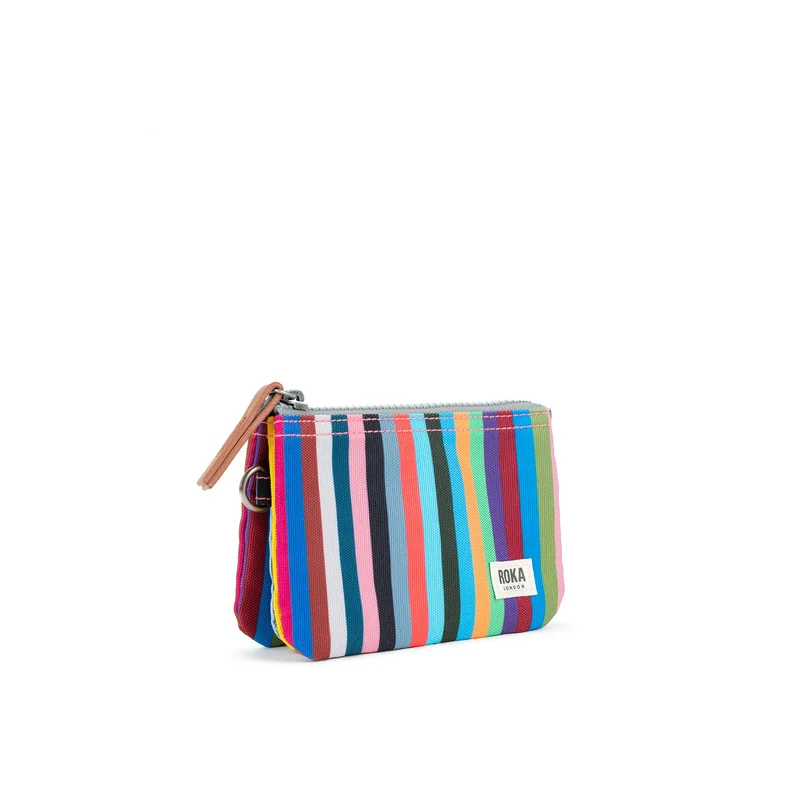 ROKA Carnaby Kleine Handtasche aus recyceltem Canvas mit mehreren Streifen