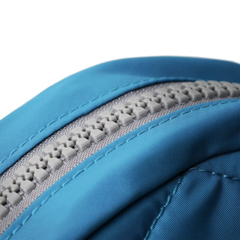 ROKA Paddington B Seaport Kleine Tasche aus recyceltem Nylon