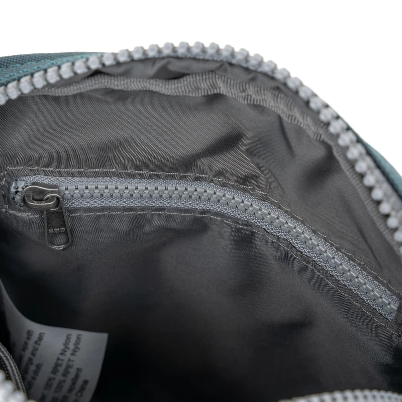 ROKA Bond Airforce-Tasche aus recyceltem Canvas