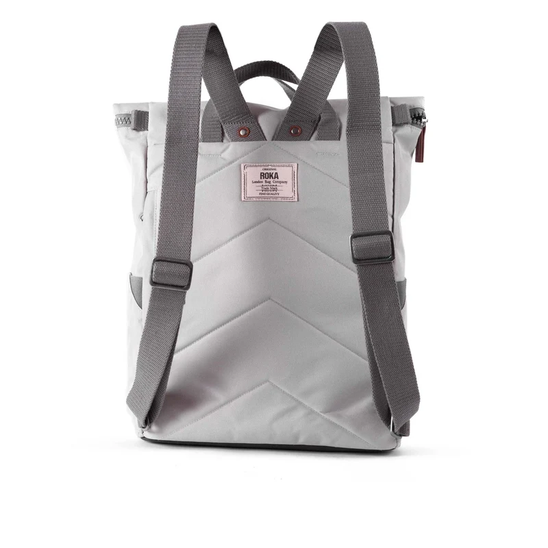 ROKA Finchley Eine große Tasche aus recyceltem Canvas von Mist