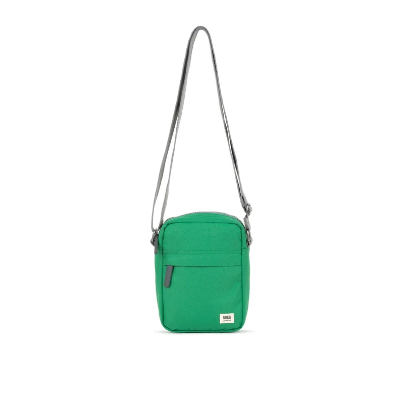 ROKA Bond Mountain Green Einheitsgröße Tasche aus recyceltem Canvas