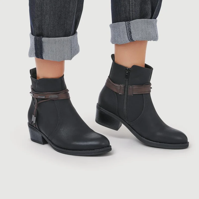 Western-Heeled Ankle Boots - TELOO40009 / 326 233 - Black