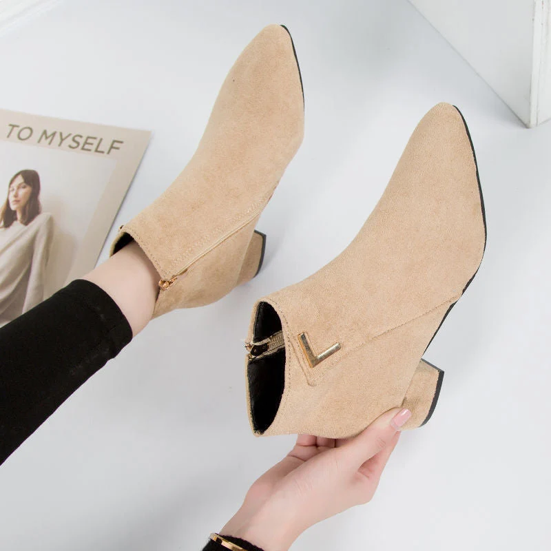 Drune | Stiefeletten - Wildleder-ähnliches Material - Spitzes Ende - Blockabsatz - Reißverschluss