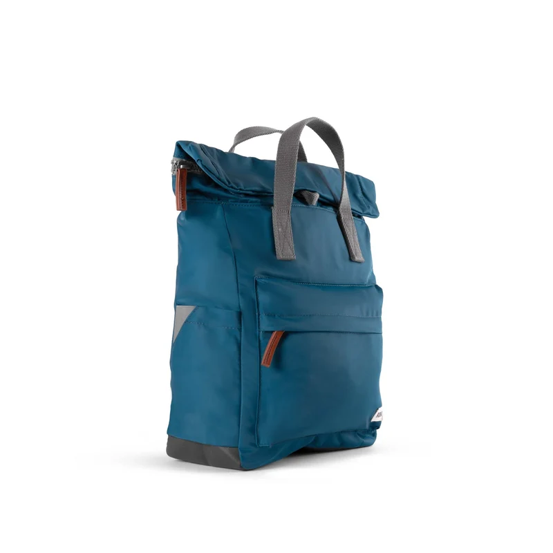 ROKA Canfield B Marine Medium Tasche aus recyceltem Nylon