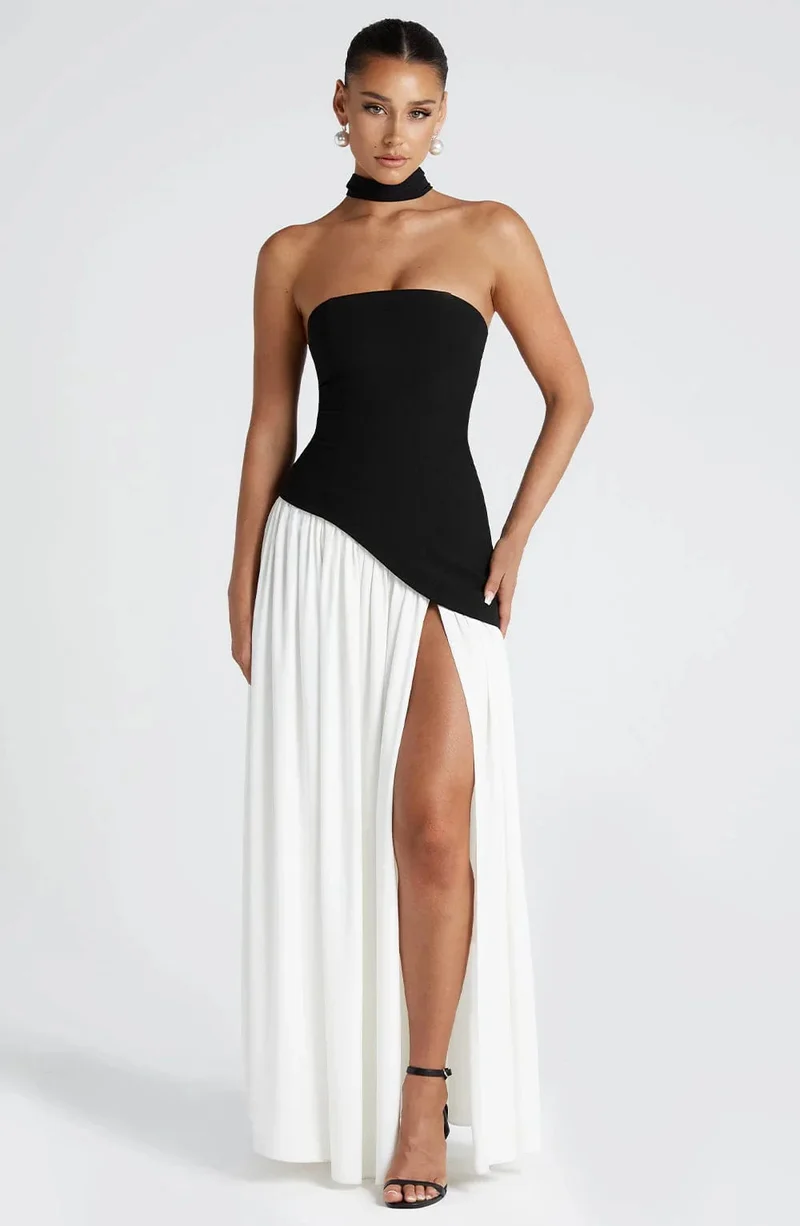 Elegantes Korsettkleid mit Schal-Detail und hohem Schlitz | Damenmode