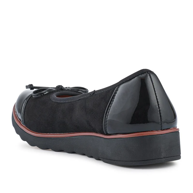 Lightweight Ballet Pumps - BRK34011 / 320 508 - Black-Black Patent