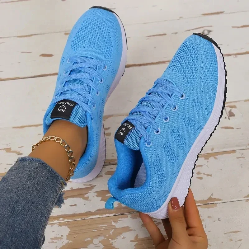 Sneakers traspiranti da donna | Scarpe sportive con suola platform