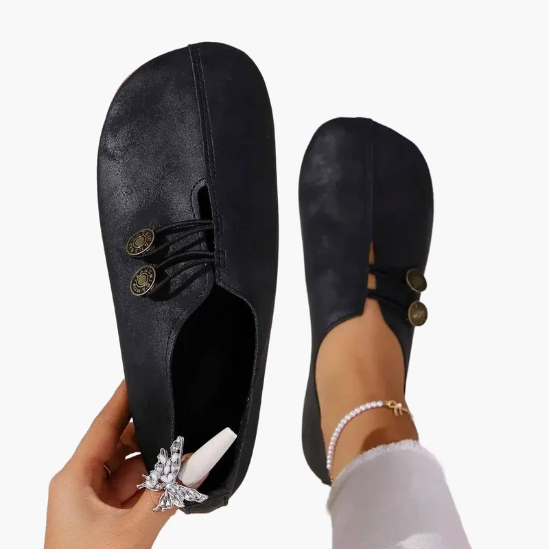 Damen Slipper mit Knopfverschluss | Bequeme Alltagsschuhe