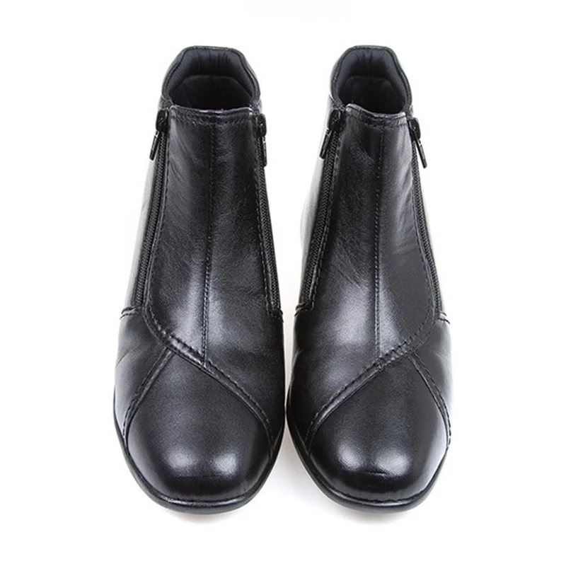 Wide-Fit Leather Ankle Boots - HSKEMP1811 / 146 311 - Black
