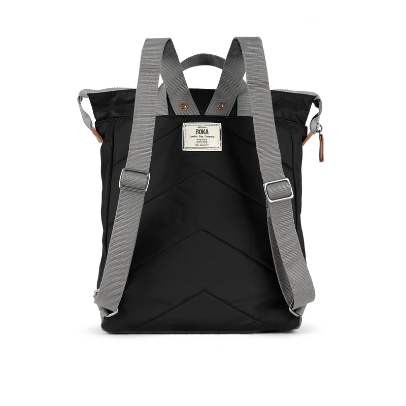 ROKA Bantry B Schwarze große Tasche aus recyceltem Nylon