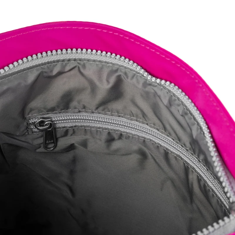ROKA Kreativer Abfall Kennington B Plum / Candy Medium Recycling-Nylonbeutel
