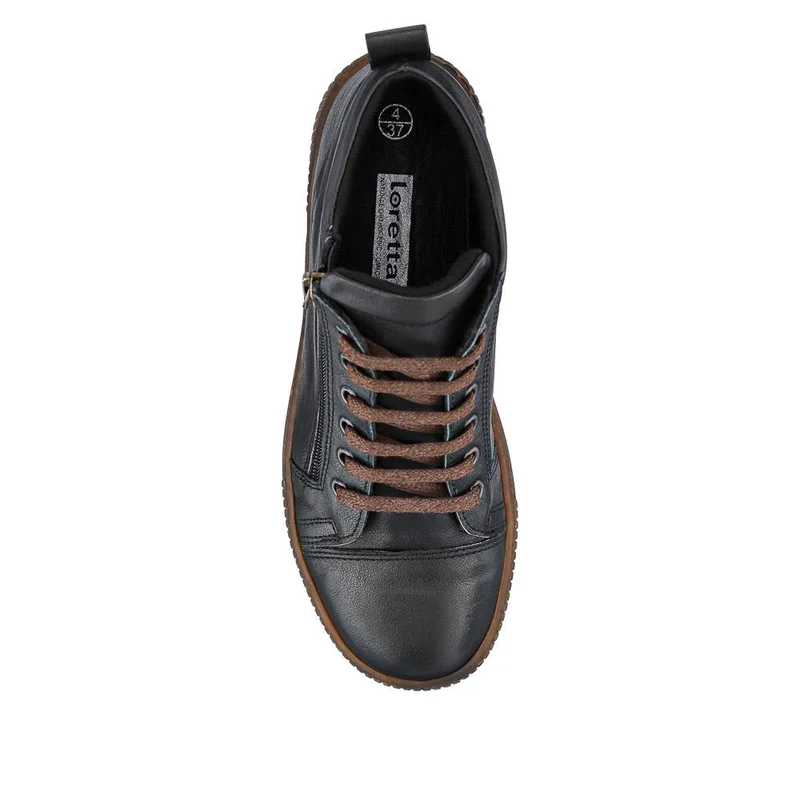 Leather Lace-Up Boots - HAK40013 / 326 039 - Black
