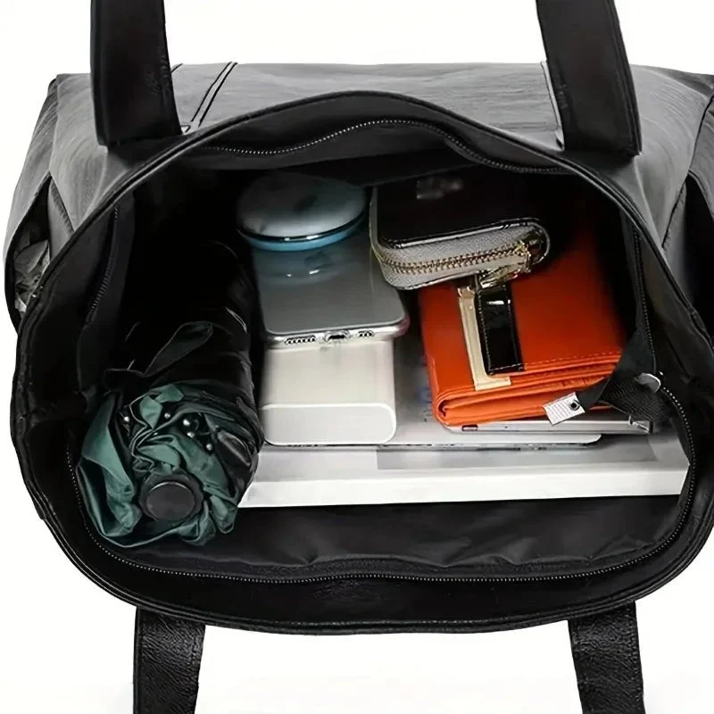 Elegante borsa a tracolla in pelle con design retrò