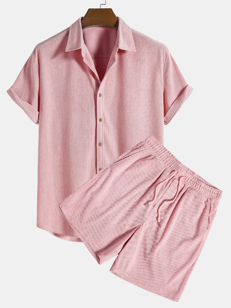 Set leggero estivo di maglietta e pantaloncini da uomo | Outfit casual
