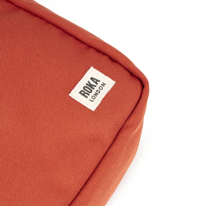 ROKA Bond Rooibos-Tasche aus recyceltem Canvas