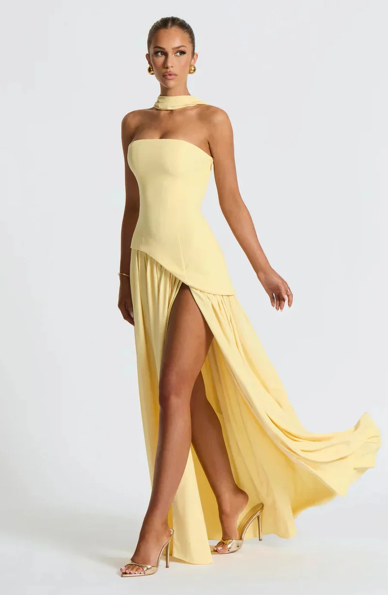 Talina | Trägerloses asymmetrisches Maxikleid Damen