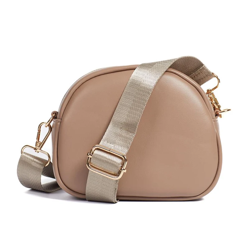 Zip-Close Crossbody Bag - PRETT40007 / 326 438 - Coffee