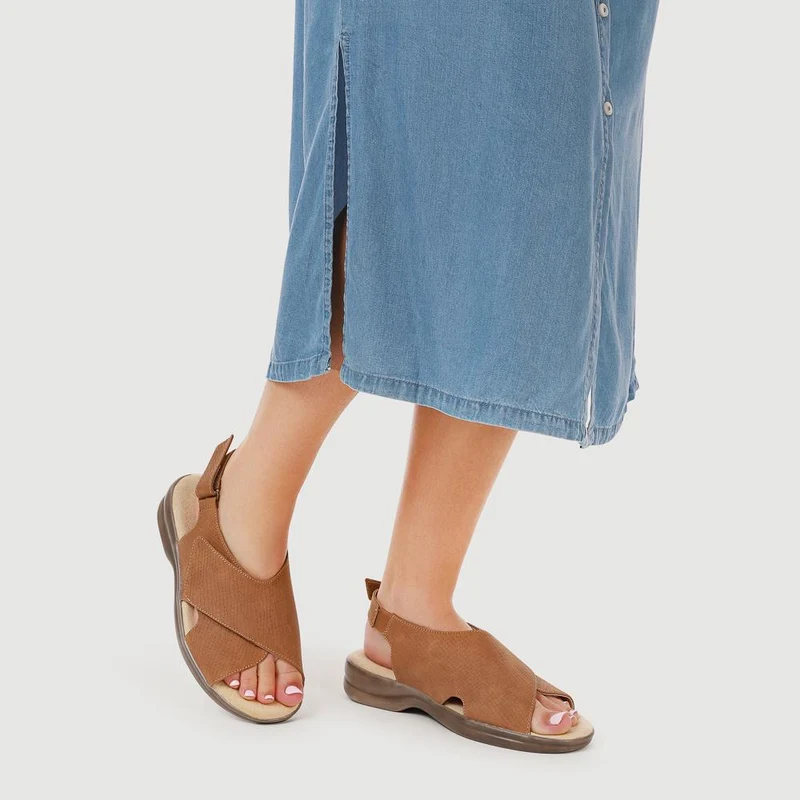 Extra-Wide-Fit Slingback Sandals - CADHA / 327 198 - Tan