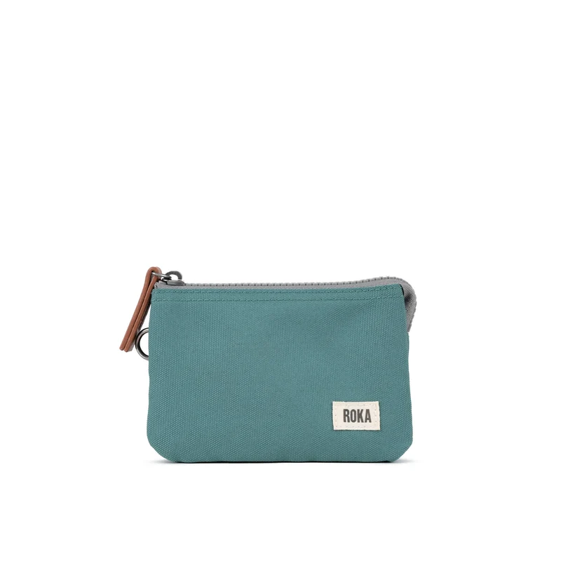 ROKA Carnaby Kleine Handtasche aus recyceltem Canvas in Salbeigrün