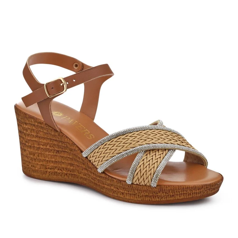Buckle-Fastening Wedge Espadrilles - CLUBS41000 / 326 850 - Beige