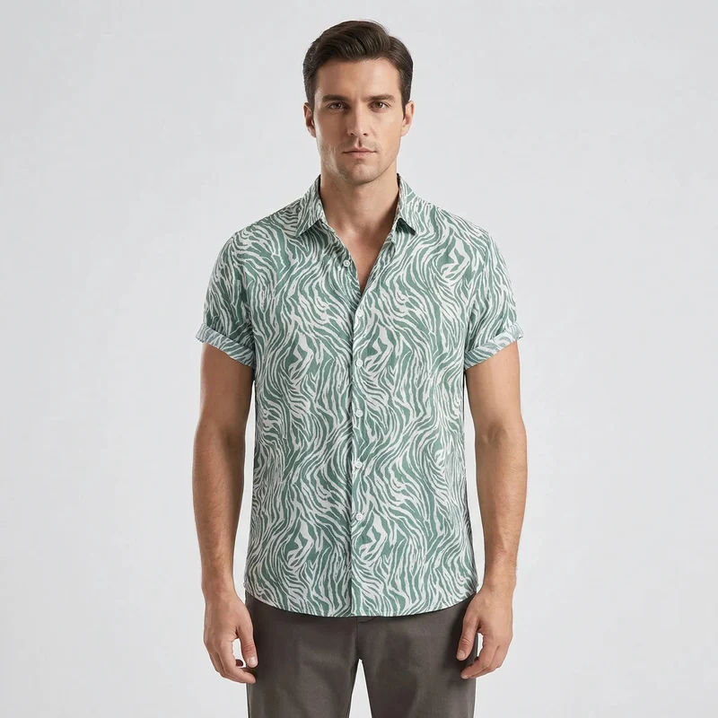 Leoprino | Camicia da uomo a maniche corte con motivo leopardato
