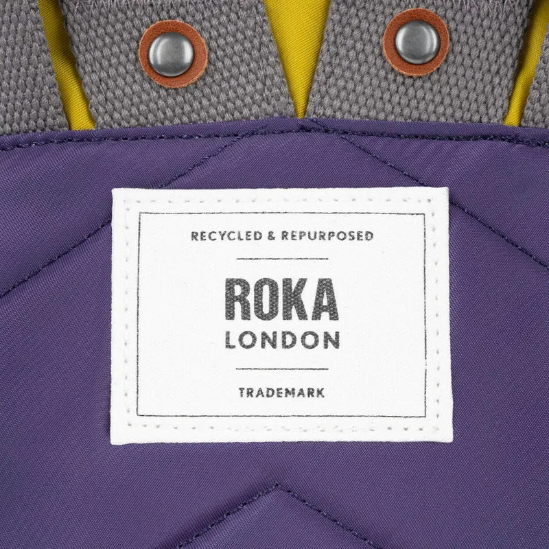 ROKA Kreativer Abfall Bantry B Kleine Tasche aus recyceltem Nylon, Edition 2
